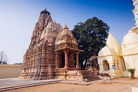 tempio kamasutra|Templi di Khajuraho, culto tantrico ed architetture Nagara